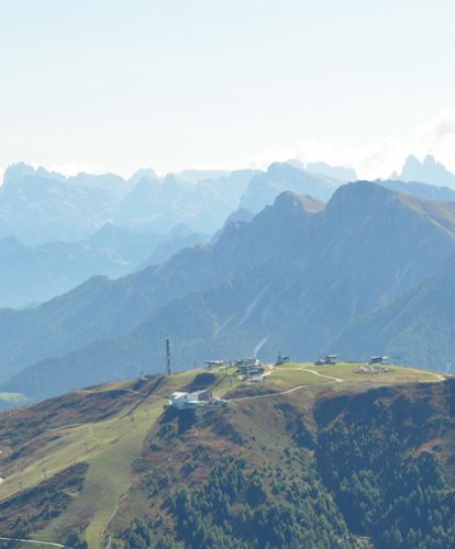 sommer-kronplatz-gipfel-2-skirama-kronplatz